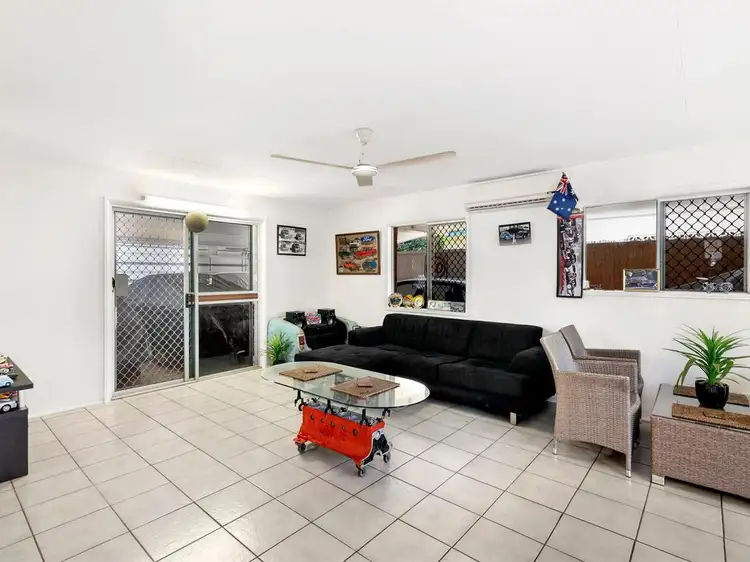 2 Yara Street, Bayview Heights QLD 4868