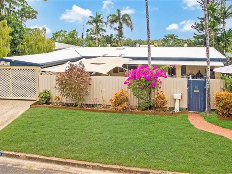 42 Valmadre Street, Caravonica QLD 4878