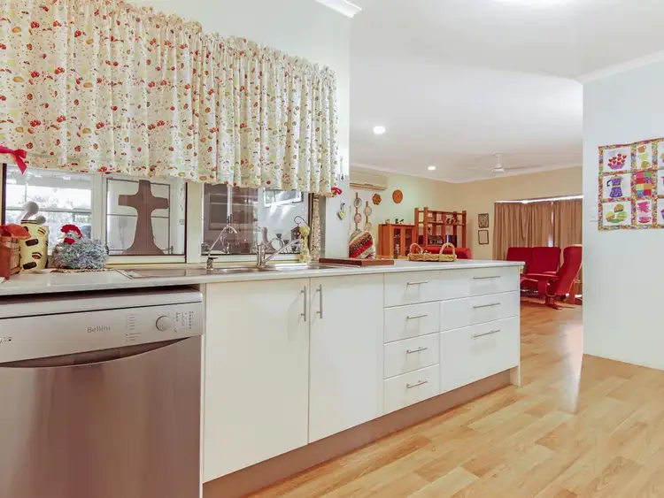 Sixth view of Homely house listing, 39 Village Terrace, Redlynch QLD 4870