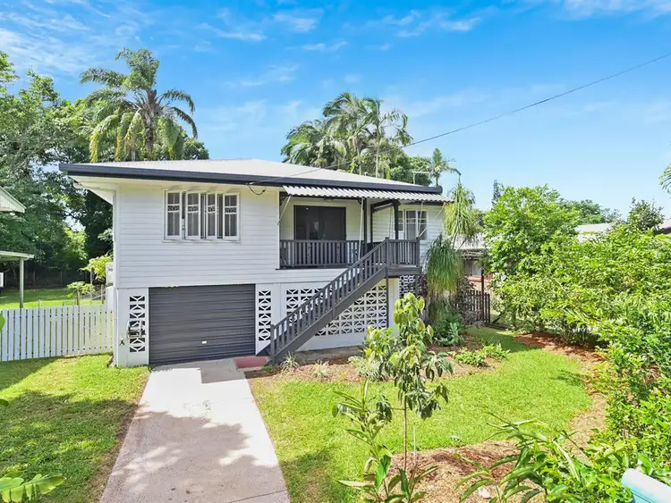 330 Fearnley St, Manunda QLD 4870