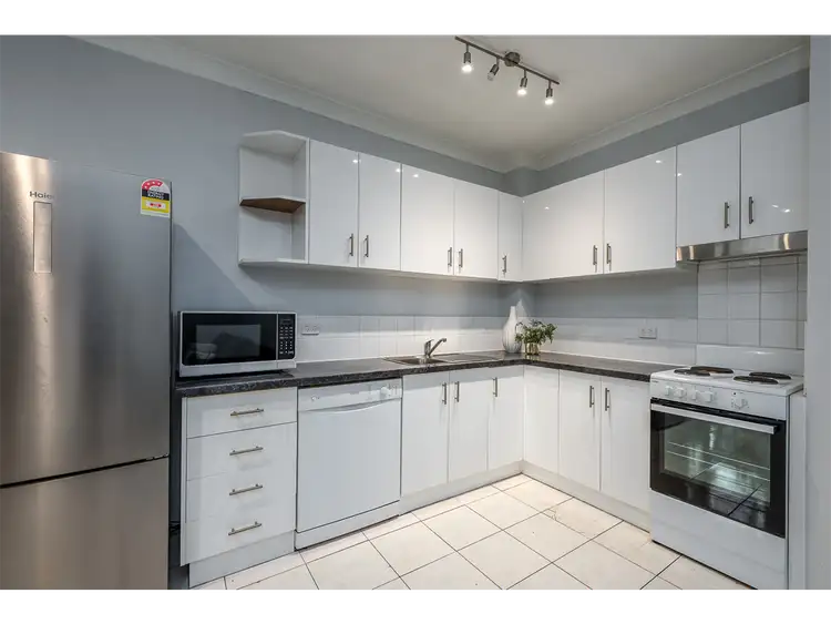 Sixth view of Homely apartment listing, 4/217-219 LITTLE SPENCE ST, Bungalow QLD 4870