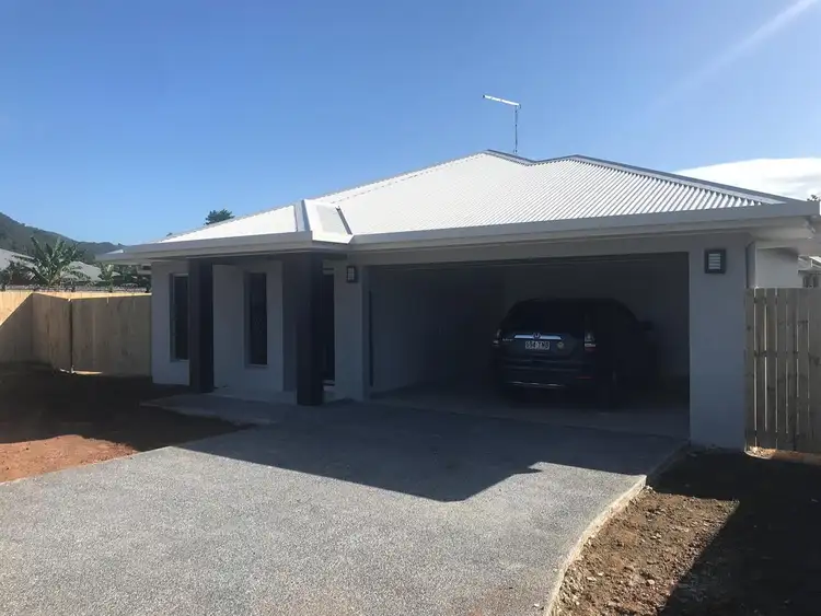 31 Noipo crescent, Redlynch QLD 4870