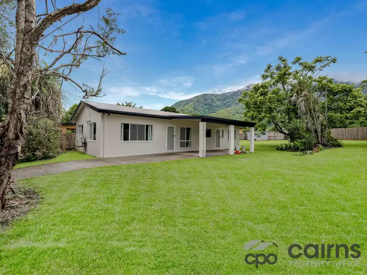 9 Jasmine, Redlynch QLD 4870