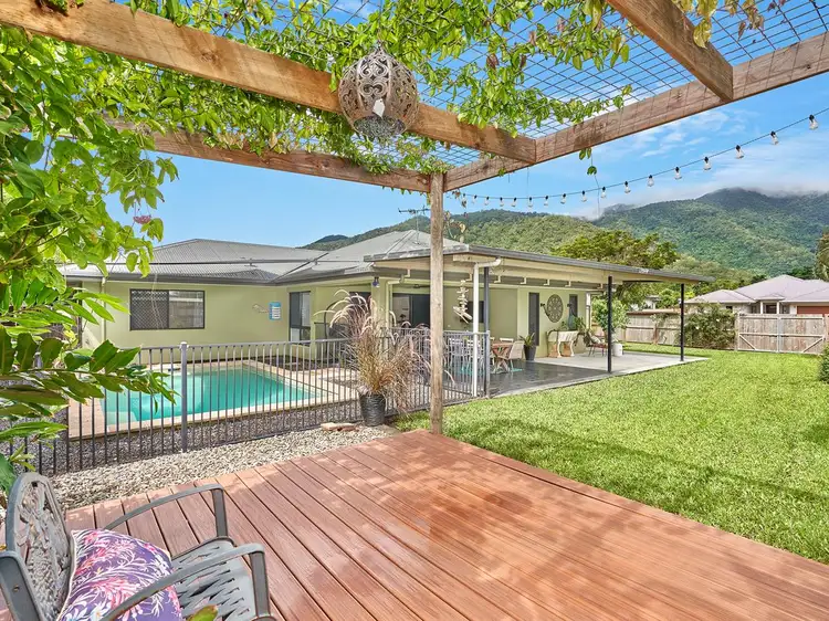 20 Heysen Close, Redlynch QLD 4870