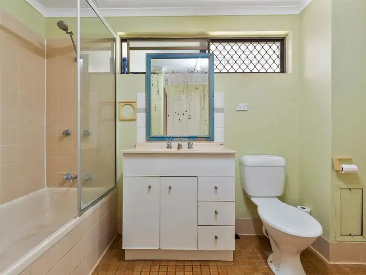 Fifth view of Homely unit listing, 11/21-31 Poinciana Street, Holloways Beach QLD 4878