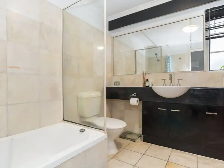 Fifth view of Homely unit listing, 32/327-329 Lake Street, Cairns North QLD 4870