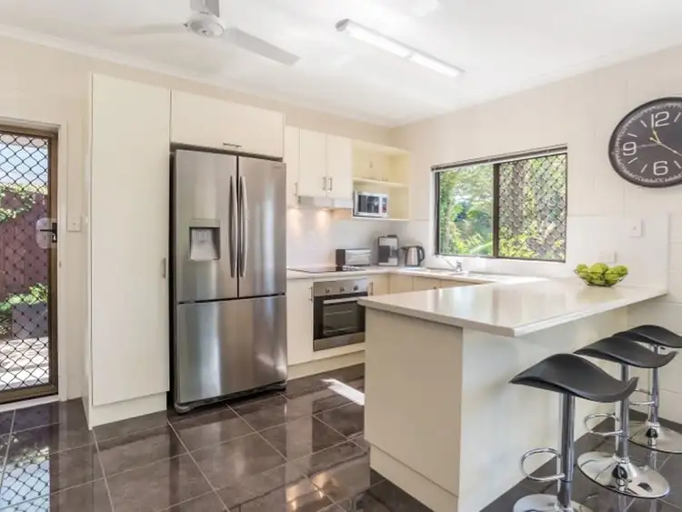 Second view of Homely house listing, 2/7 Academy Close, White Rock QLD 4868