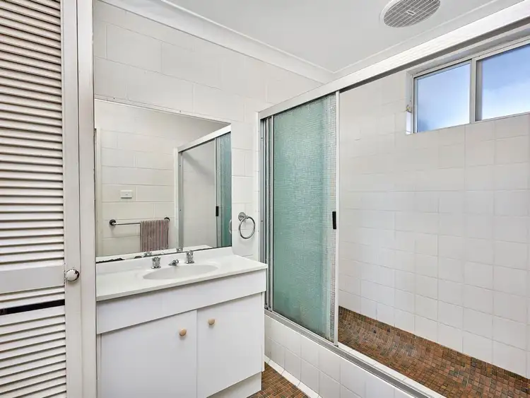 Sixth view of Homely unit listing, 5/26B Upward Street, Cairns North QLD 4870