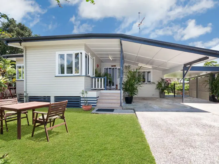 24 Thomson St, Earlville QLD 4870
