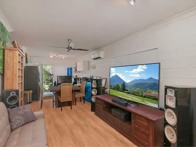 4/118 Pease Street, Manoora QLD 4870