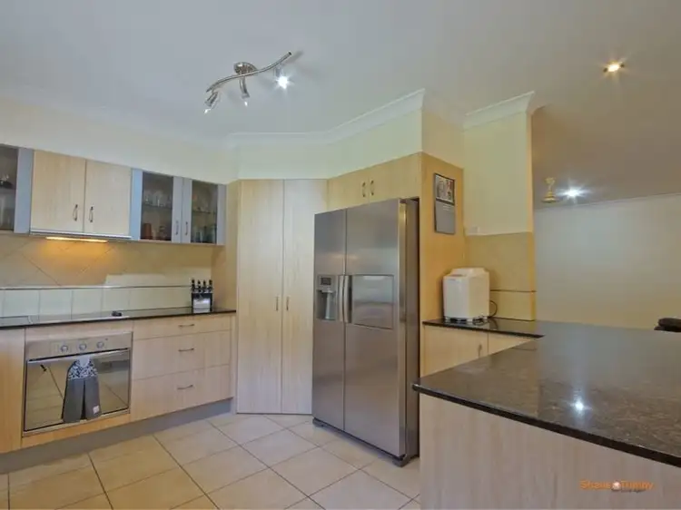4 William Hickey St, Redlynch QLD 4870