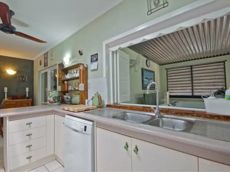 Seventh view of Homely house listing, 8 Satinash Close, Redlynch QLD 4870