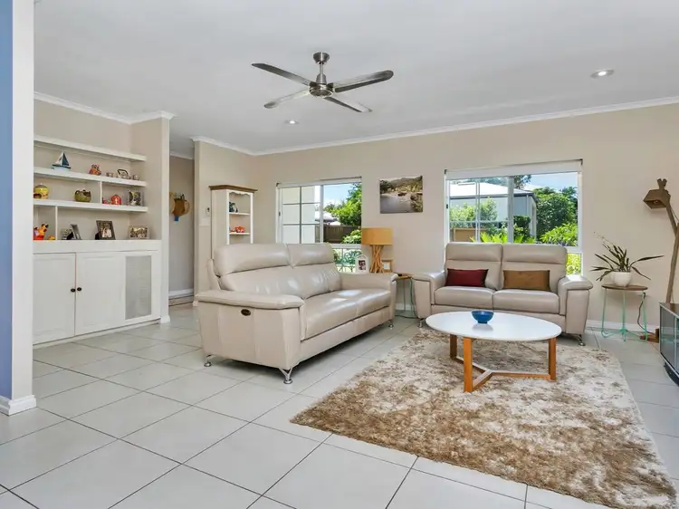 Sixth view of Homely house listing, 8 Mark Close, Holloways Beach QLD 4878