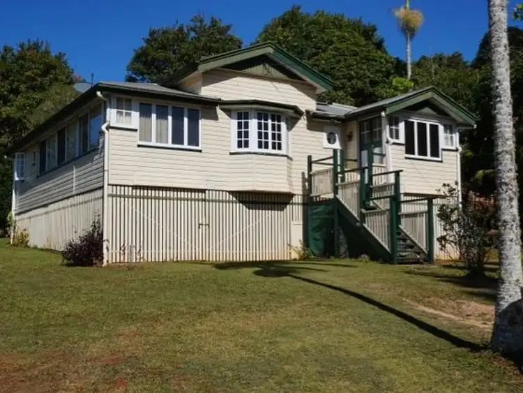 12 Roseblade, Yungaburra QLD 4884