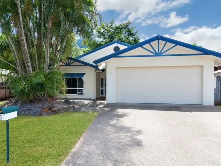 5 Bayu Close, Redlynch QLD 4870