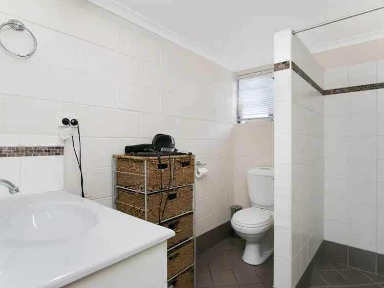 Fifth view of Homely unit listing, 4/22 Jensen Street, Manoora QLD 4870