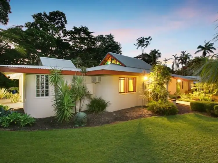 10 Morris St, Freshwater QLD 4870