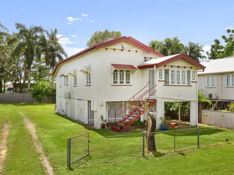 36 Tills Street, Westcourt QLD 4870