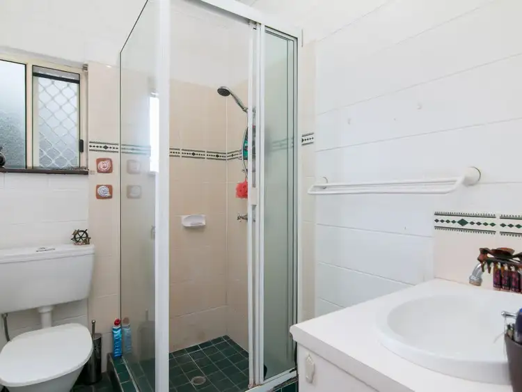 Fifth view of Homely semi-detached listing, 1/130 Robert Road, Bentley Park QLD 4869