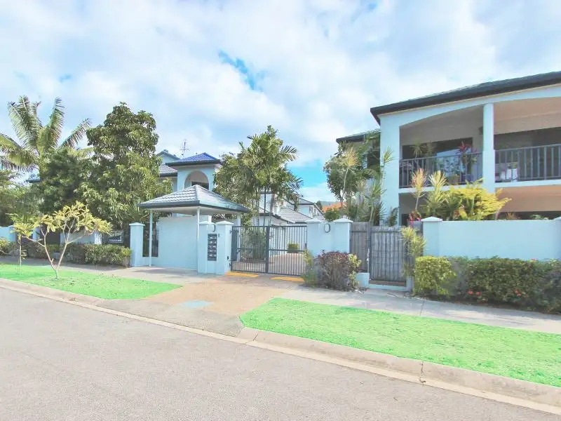 Main view of Homely apartment listing, 10/18-20 Clifton Road, Clifton Beach QLD 4879