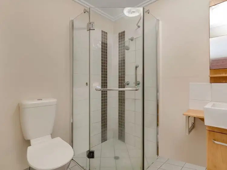 Fifth view of Homely unit listing, 2/128 RIGG STREET, Woree QLD 4868