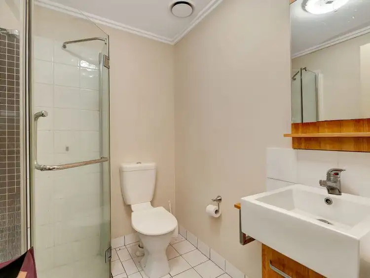 Sixth view of Homely unit listing, 2/128 RIGG STREET, Woree QLD 4868
