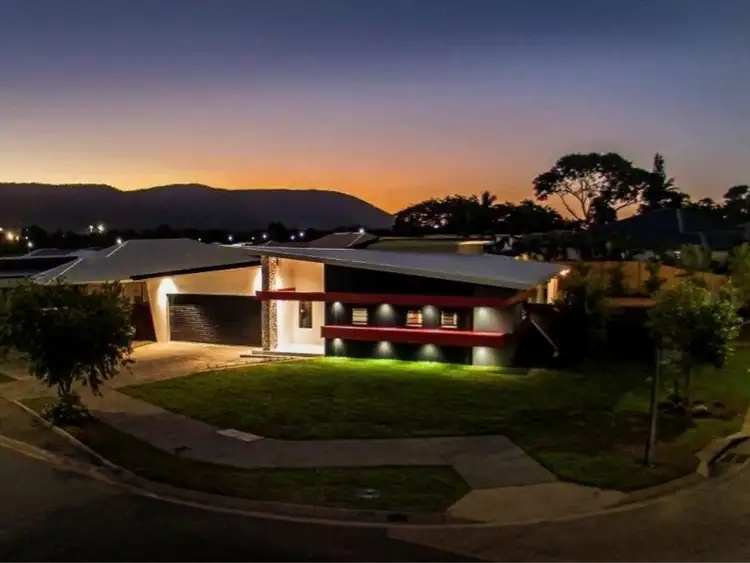 130 Roberts Drive, Trinity Beach QLD 4879