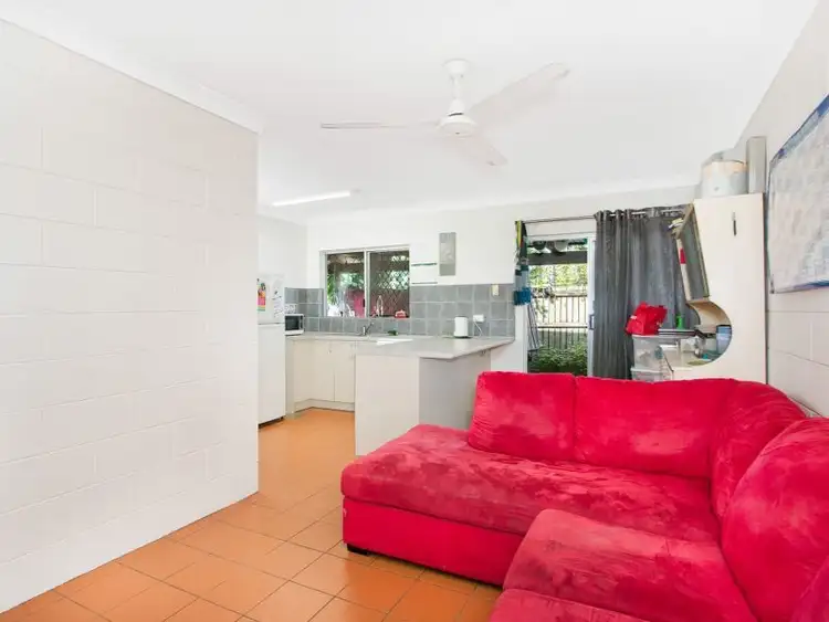 Second view of Homely unit listing, 10/98 Pease St, Manoora QLD 4870