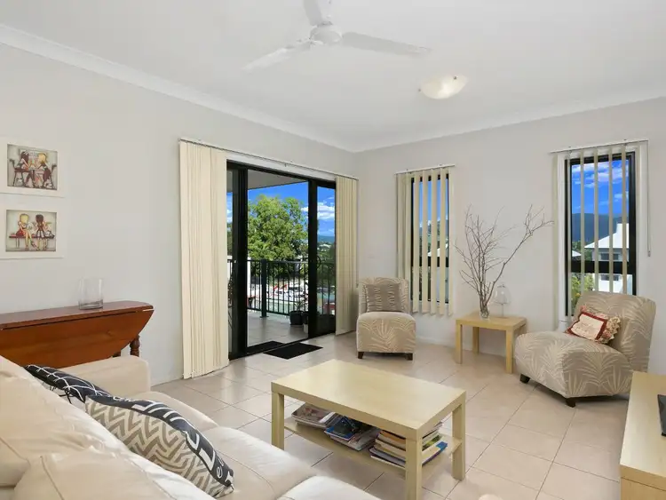 10/93 McLeod Street, Cairns City QLD 4870