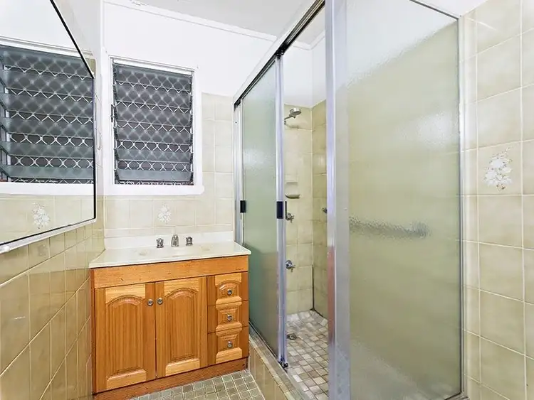 Fifth view of Homely house listing, 76 Clarke Street, Manunda QLD 4870