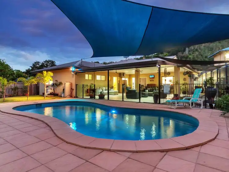 6 Sweetlip Close, Kanimbla QLD 4870