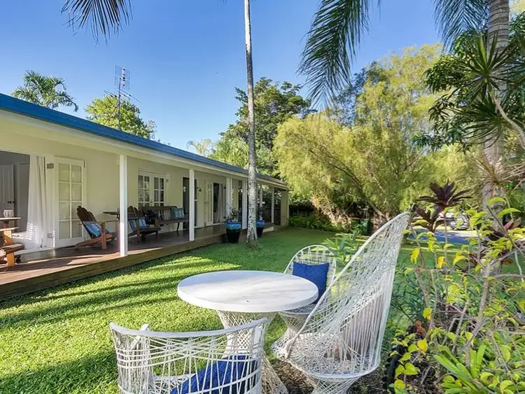 17 Rudder Street, Clifton Beach QLD 4879