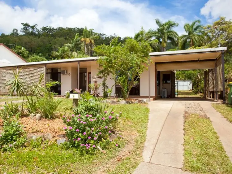 9 Grampian Close, Smithfield QLD 4878