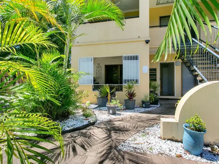 1/217 Spence Street, Bungalow QLD 4870