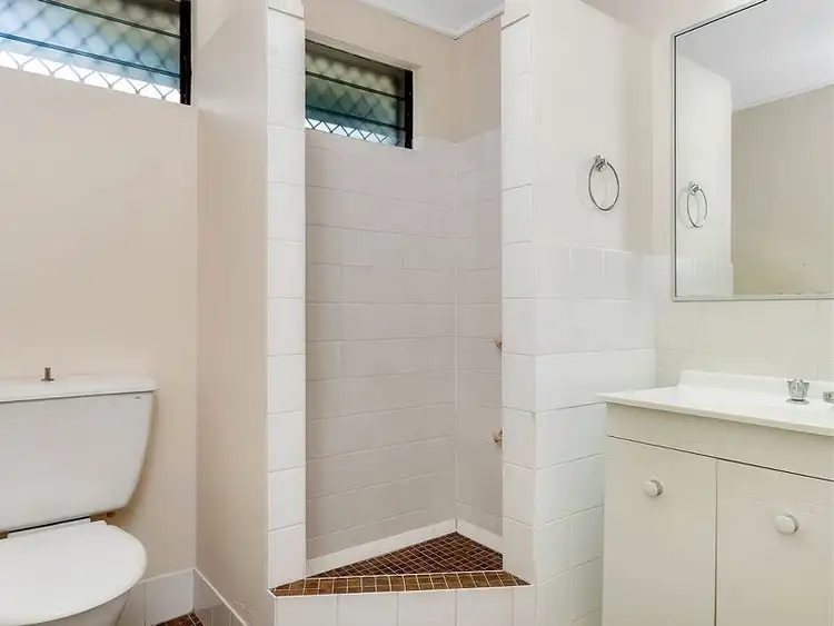 Fifth view of Homely townhouse listing, 1/98 Martyn Street, Parramatta Park QLD 4870