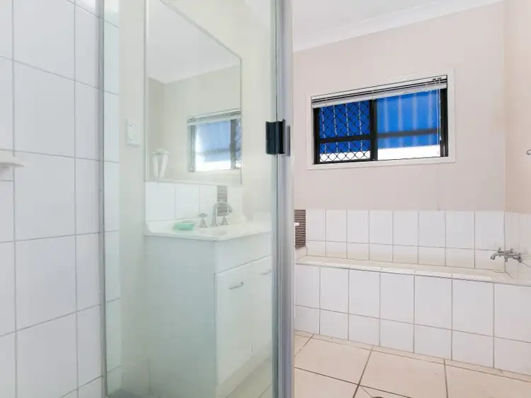 Seventh view of Homely house listing, 10 De Roma Close, Kanimbla QLD 4870