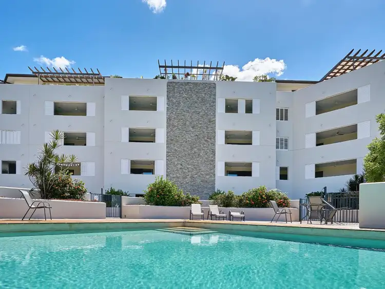 14/335 Lake Street, Cairns North QLD 4870