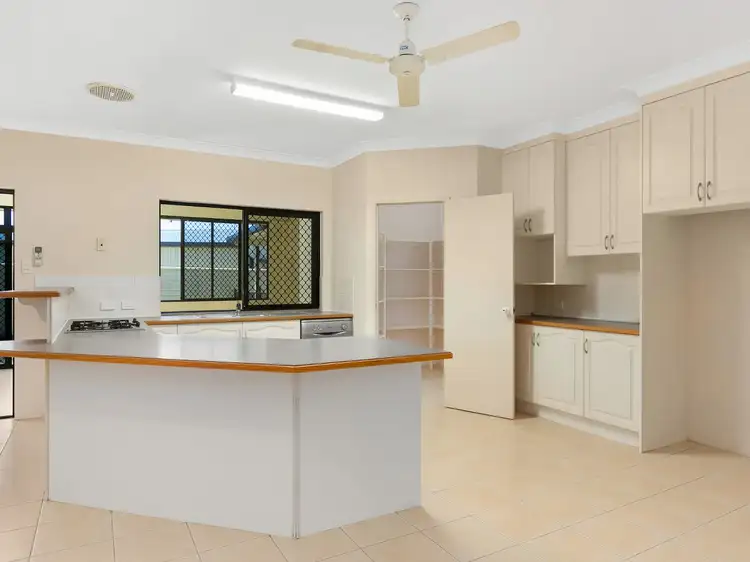 Fifth view of Homely house listing, 190 Mcfarlane Drive, Kanimbla QLD 4870