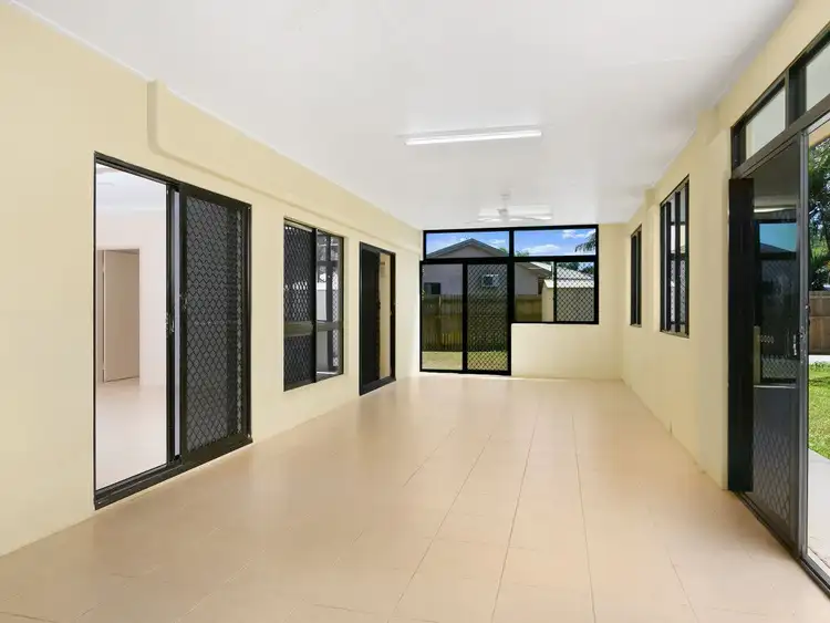 Fourth view of Homely house listing, 190 Mcfarlane Drive, Kanimbla QLD 4870