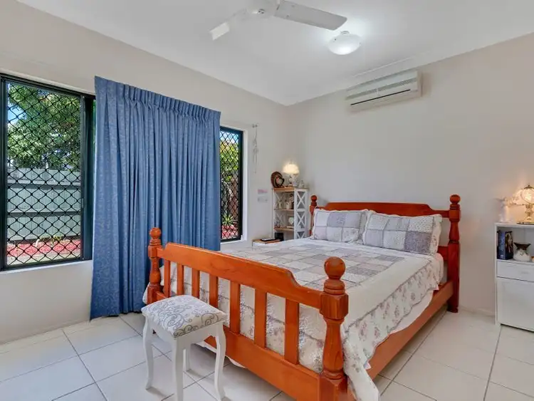 Sixth view of Homely house listing, 2/108 Callaghan Street, Mooroobool QLD 4870