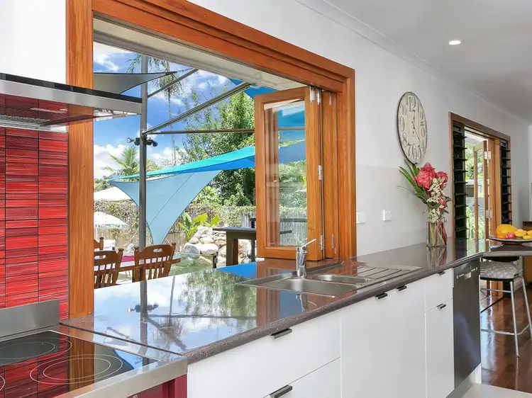 Sixth view of Homely house listing, 8 Mullins Street, Whitfield QLD 4870