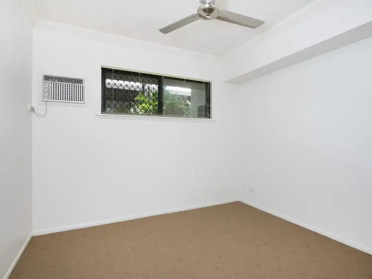 Fourth view of Homely unit listing, 2/106 Moore Street, Trinity Beach QLD 4879