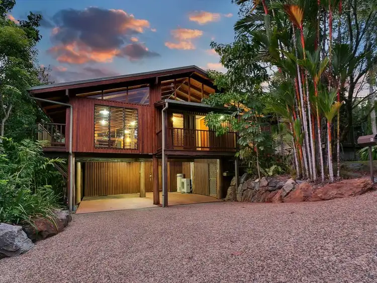 6 Donnelly Close, Brinsmead QLD 4870