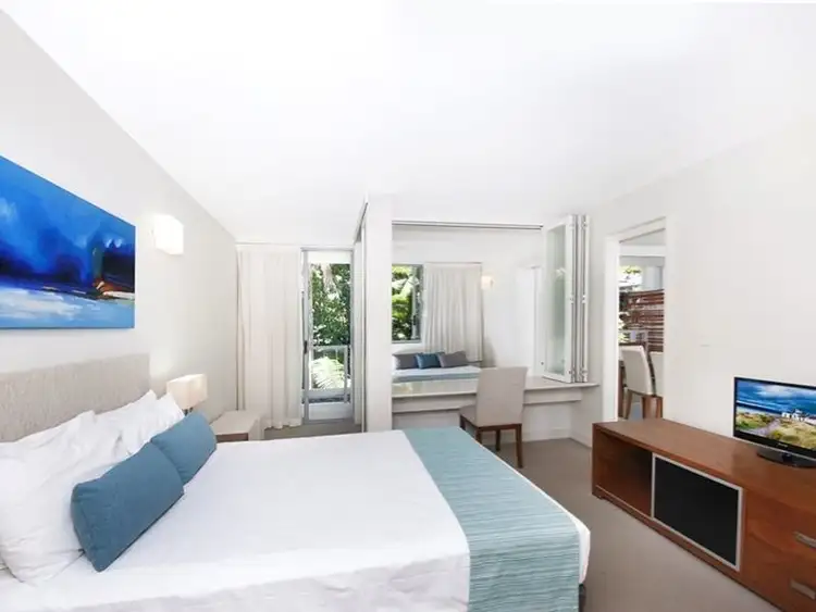 2202/2-22 Veivers Road, Palm Cove QLD 4879