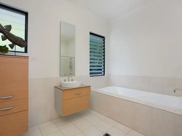 Sixth view of Homely house listing, 9 Hussar Close, Kanimbla QLD 4870