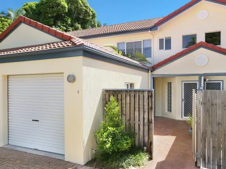 8/64 Charles Street, Manunda QLD 4870