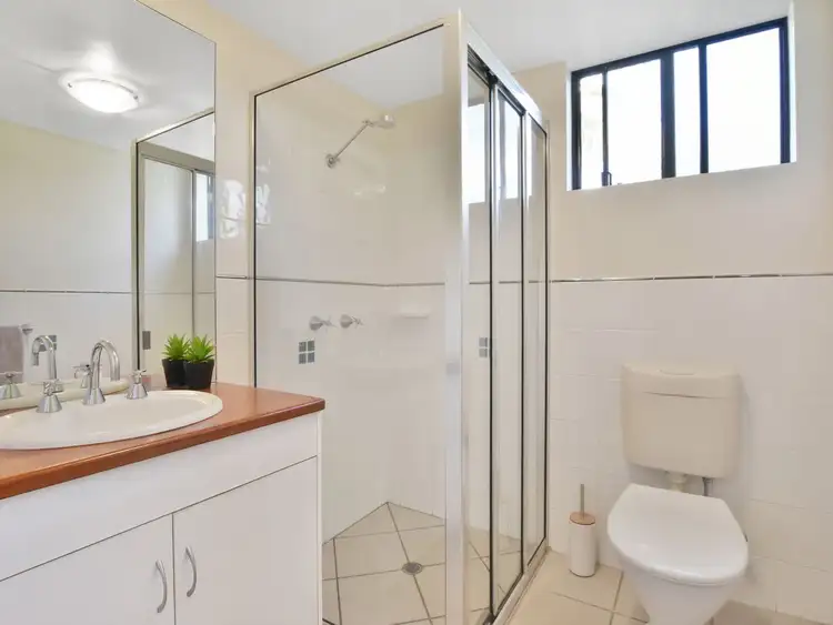 Seventh view of Homely apartment listing, 6/33 Digger Street, Cairns North QLD 4870