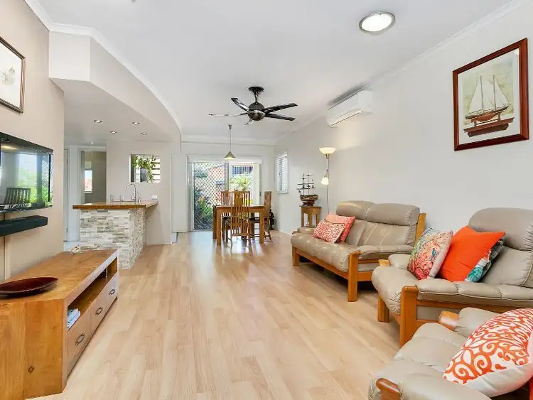 122/2 Keem St, Trinity Beach QLD 4879