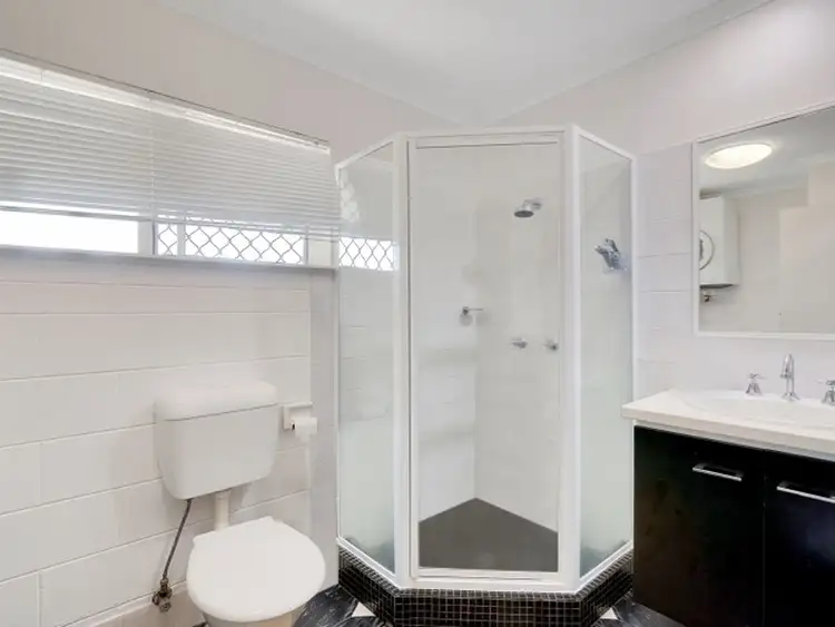 Sixth view of Homely unit listing, 8/16 Jensen Street, Manoora QLD 4870