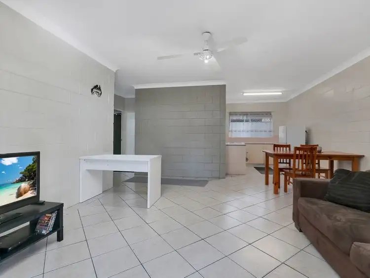 4/52 Pease Street, Manoora QLD 4870